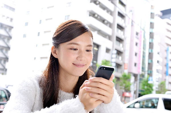クレジットカード現金化は土日も営業している?
